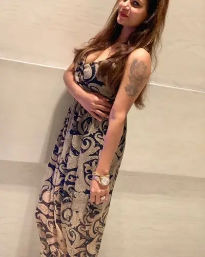 Gudiyatham Escort